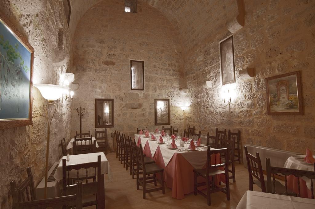 Hotel Señorio De Olmillos 4*