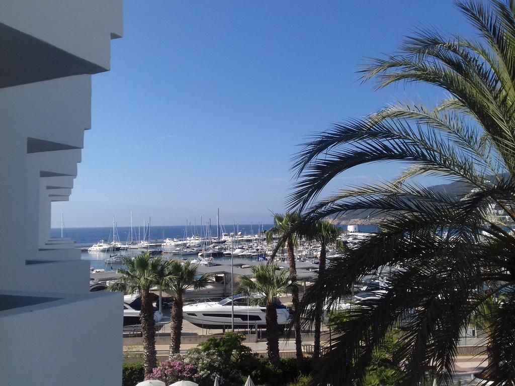 Hotel Tres Torres 4*