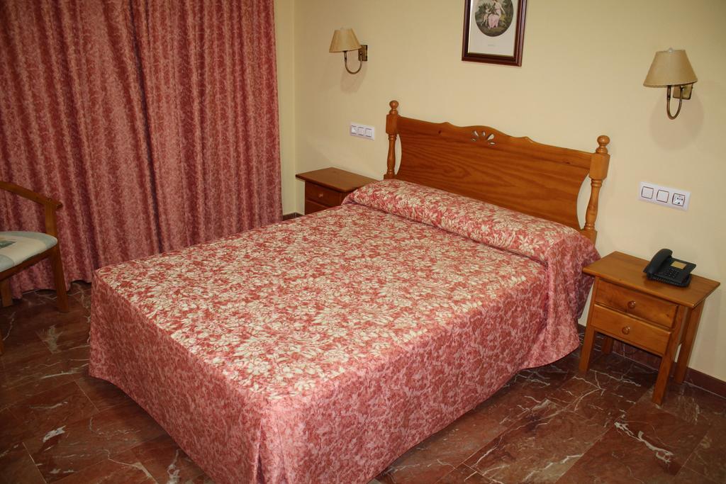 Futurotel Ribera Premium Hotel 3*