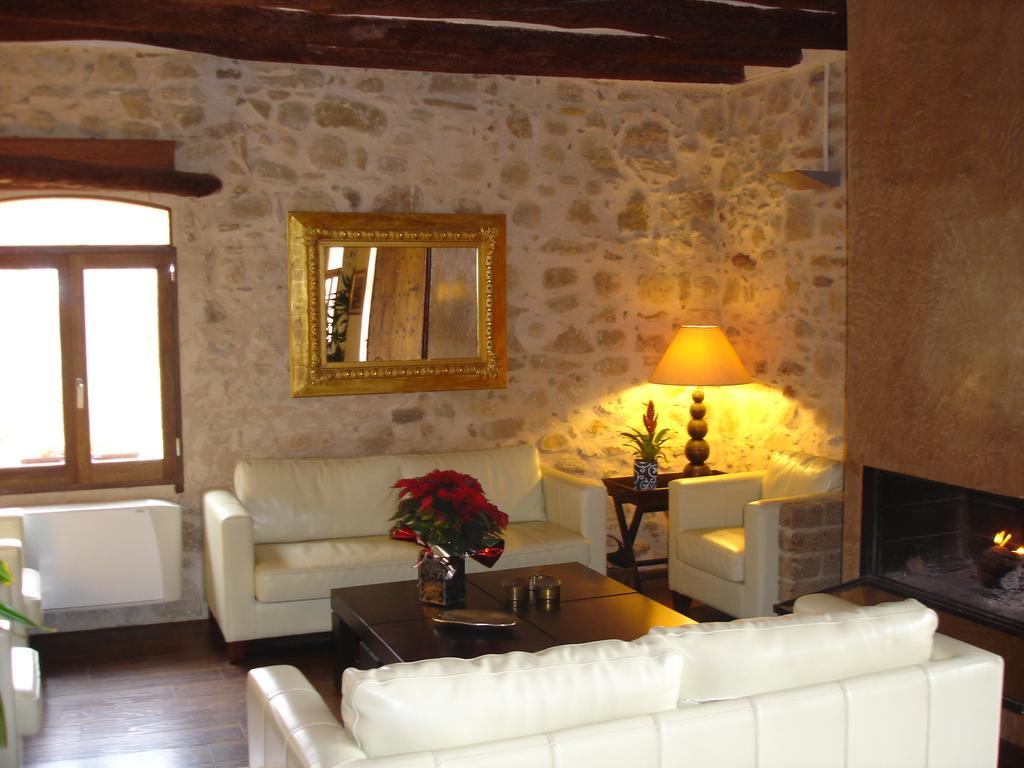 Molí Blanc Hotel Jorba