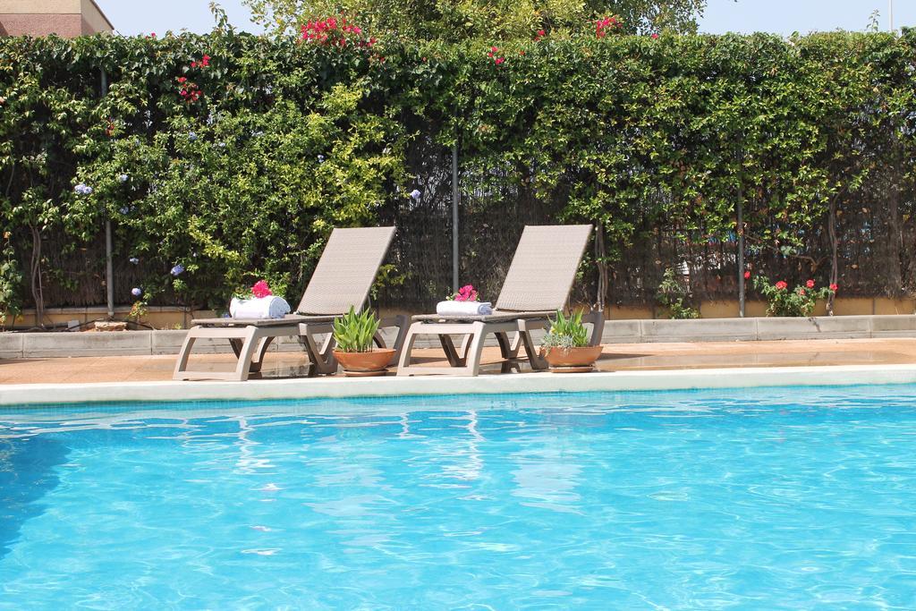 Ibis Cadiz 2*