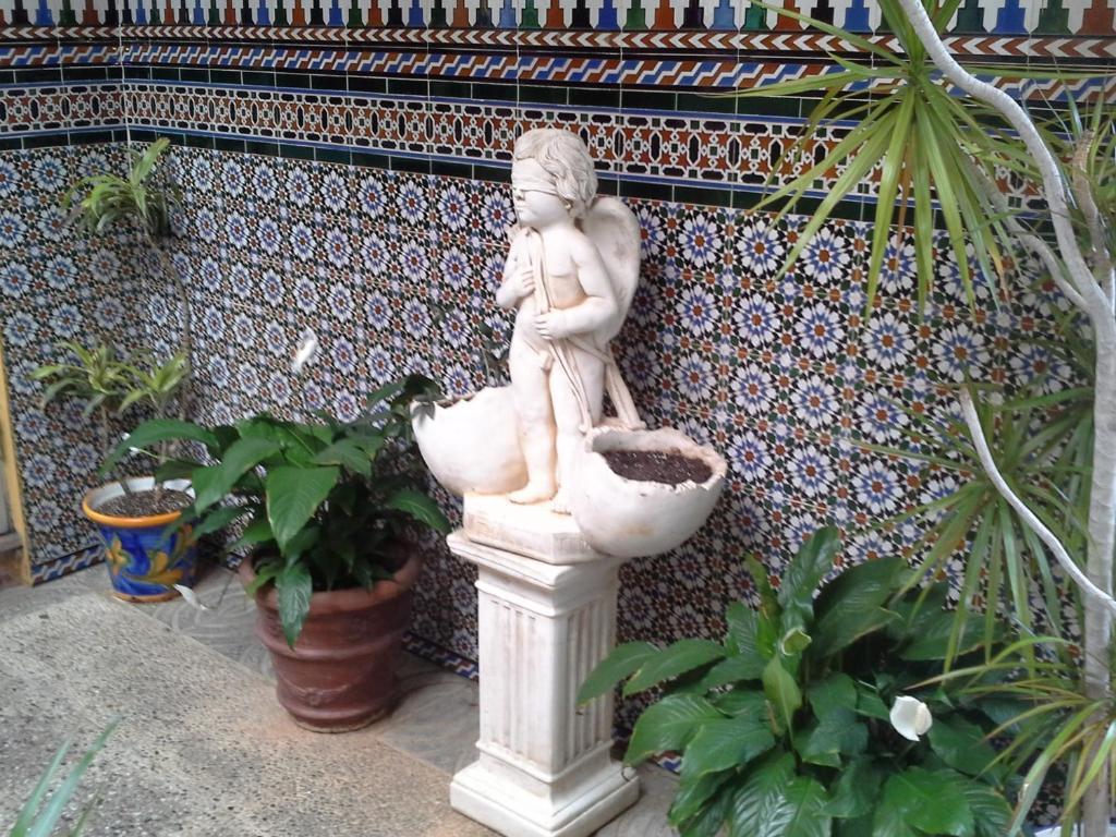 Hotel Gines Gines
