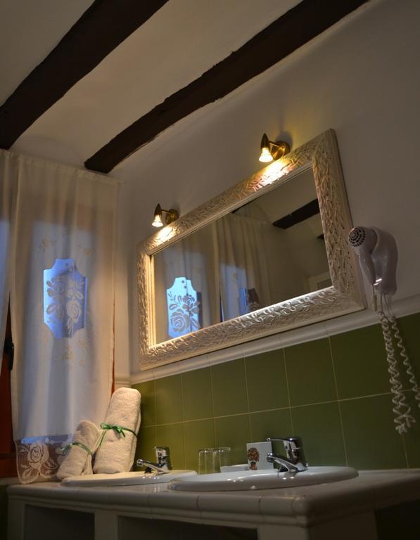 Hotel Rural La Aldea Encantada 3*
