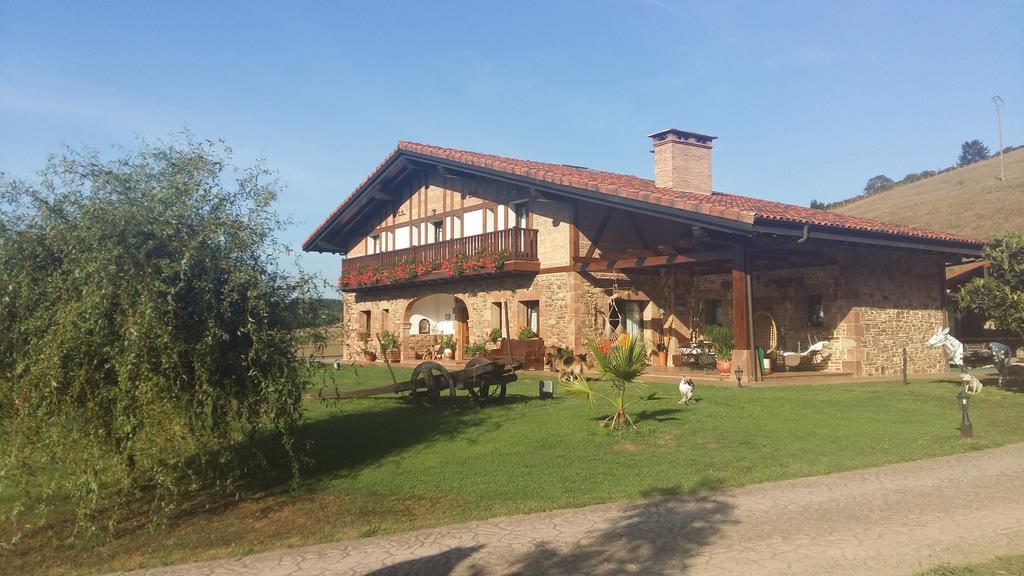 Country house Lezamakoetxe