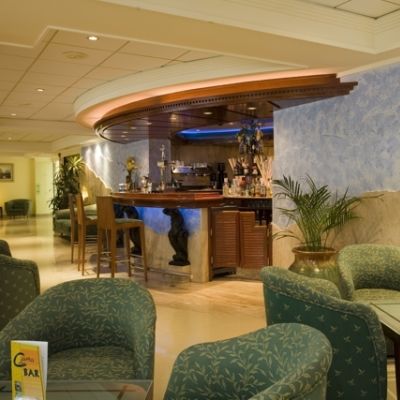 Avenida Apartahotel