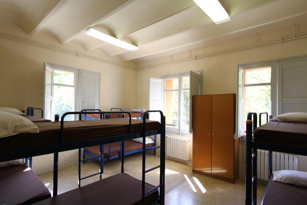Roques Blanques Hostel