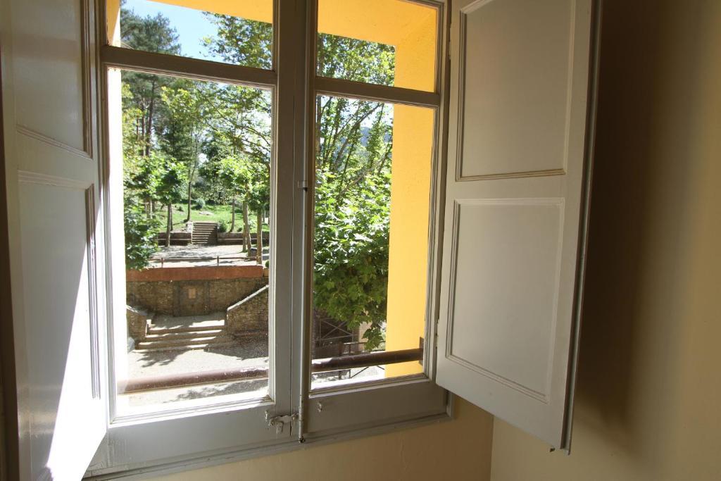 Roques Blanques Hostel