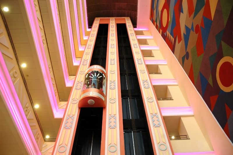 Tropic Hotel