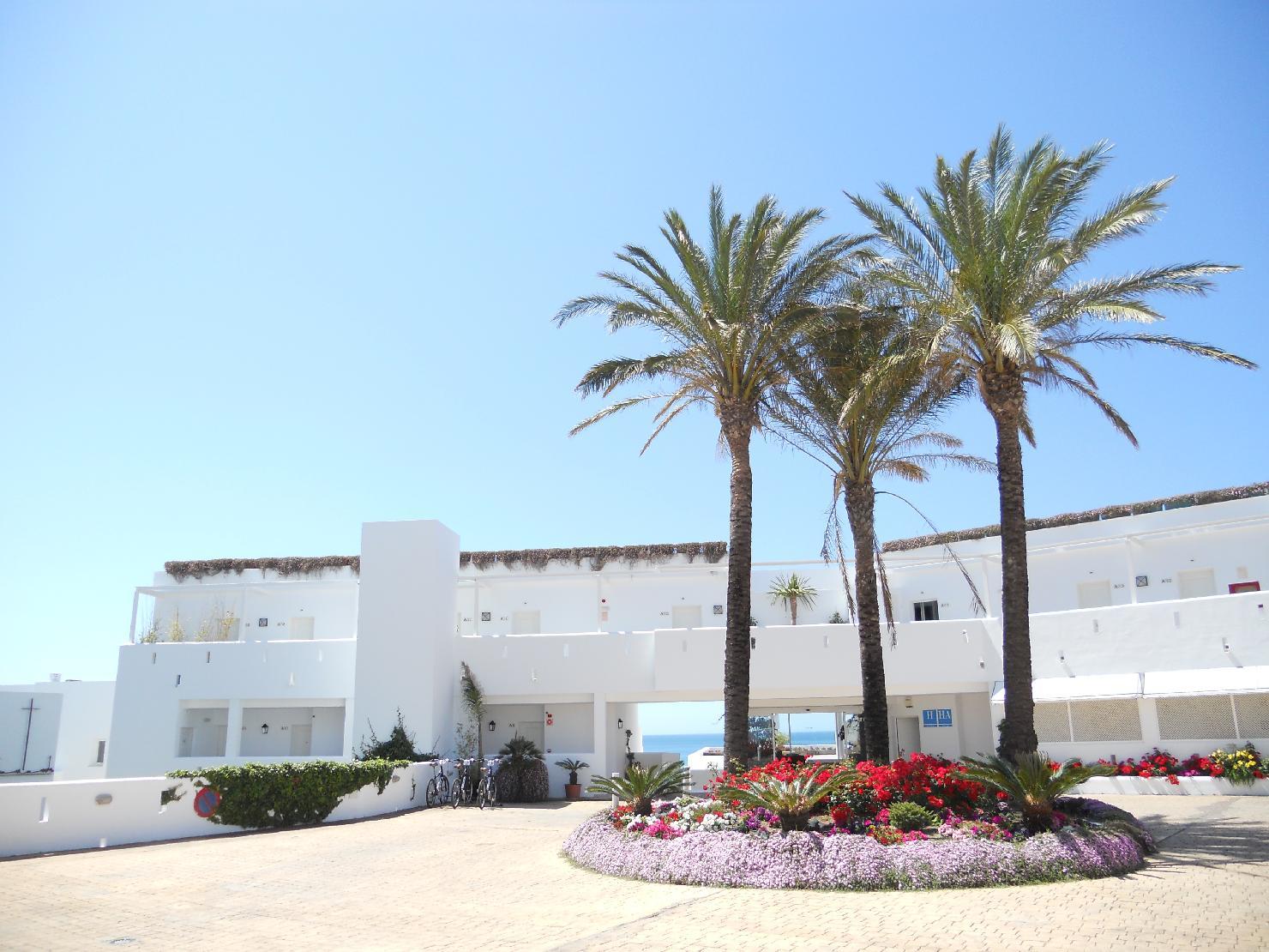 Fergus Conil Park Hotel