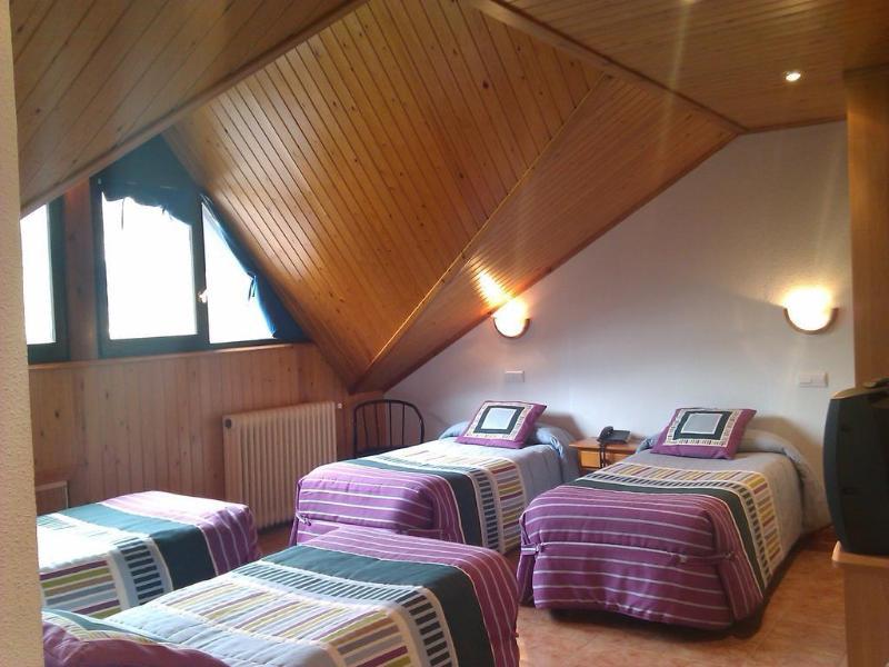 Tirol Hotel 2*