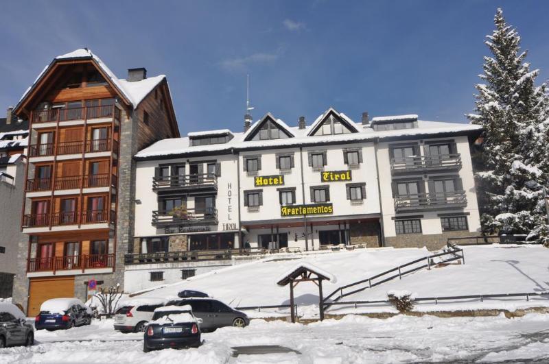 Tirol Hotel 2*