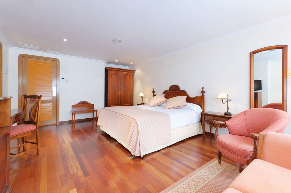 Hotel Sports Nayade Los Angeles de San Rafael