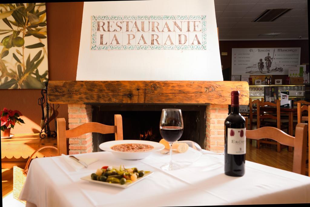 La Parada Hotel