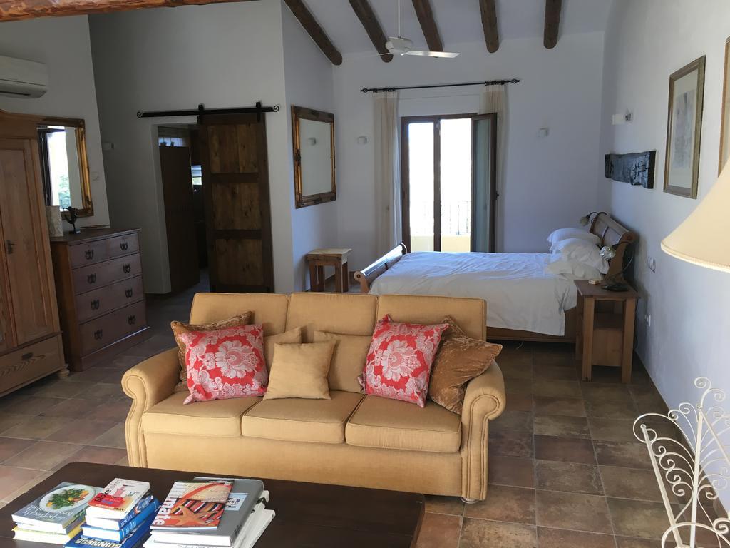 La Finca Listonero 2*