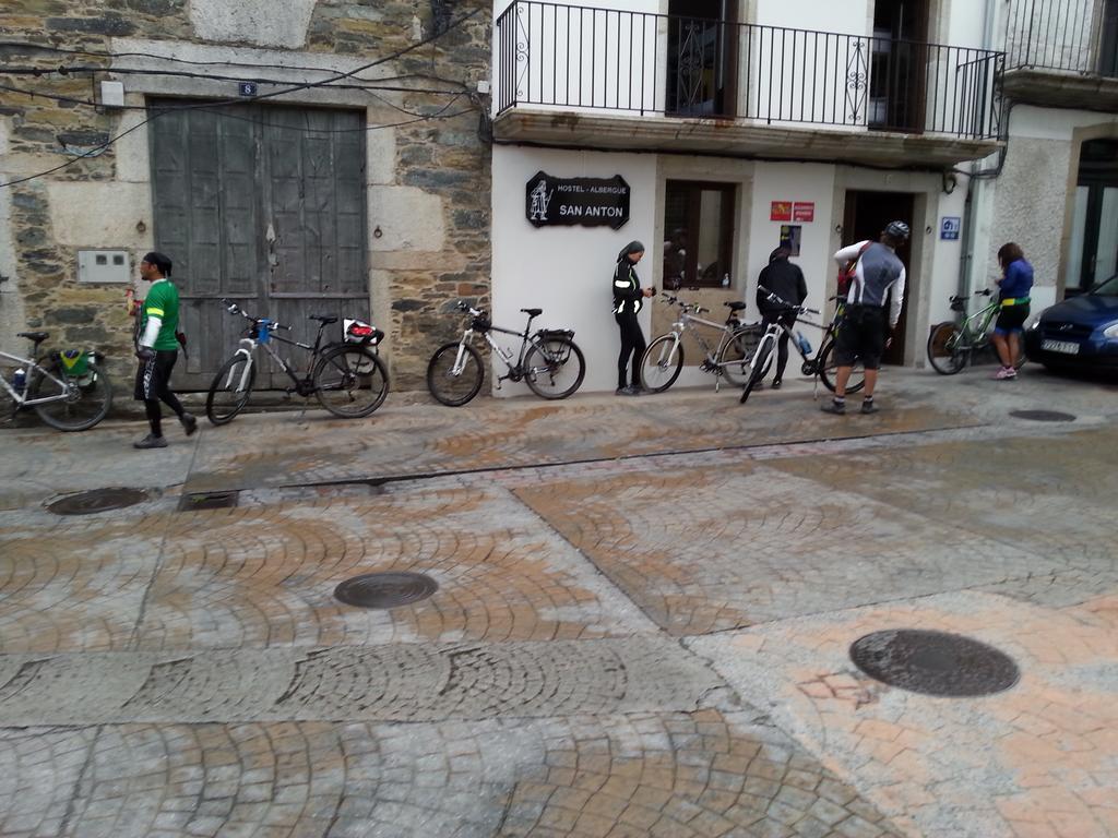 San Anton *