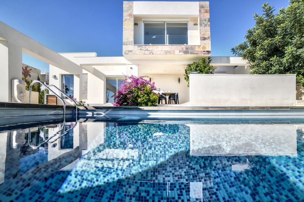 Royale Private Pool Of The Hill Superb Views Villa *