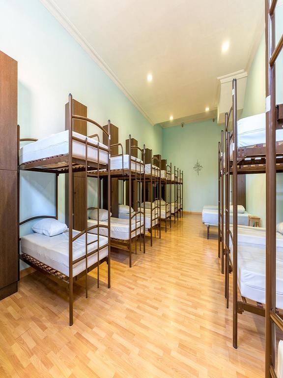 Hostel Albergue Melide