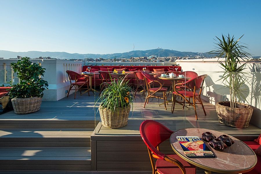 Hotel Vincci Mae 4*
