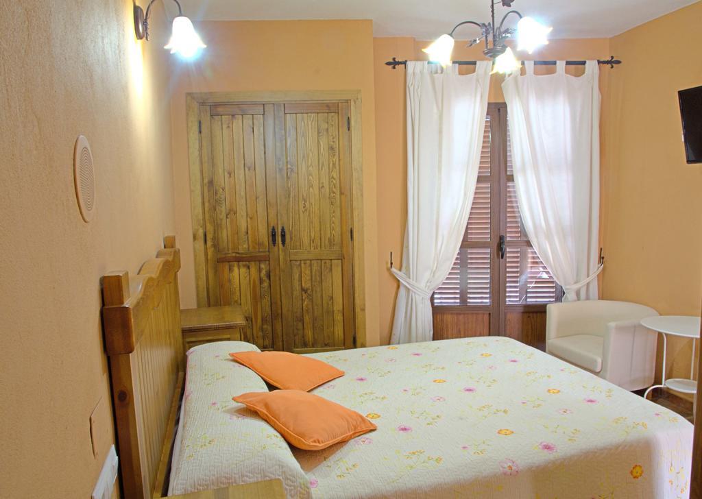 Casas Viejas Hotel 2*