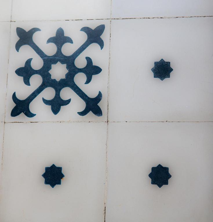 La Estrella De * Tarifa