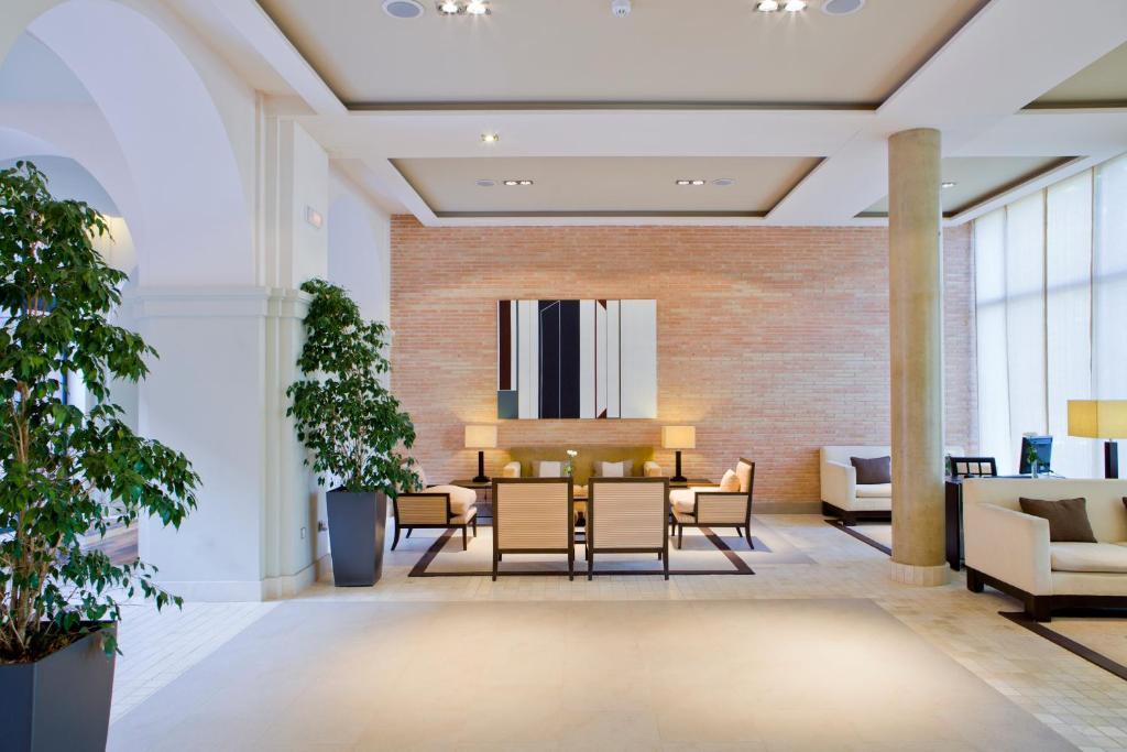 Intelier Airen Hotel