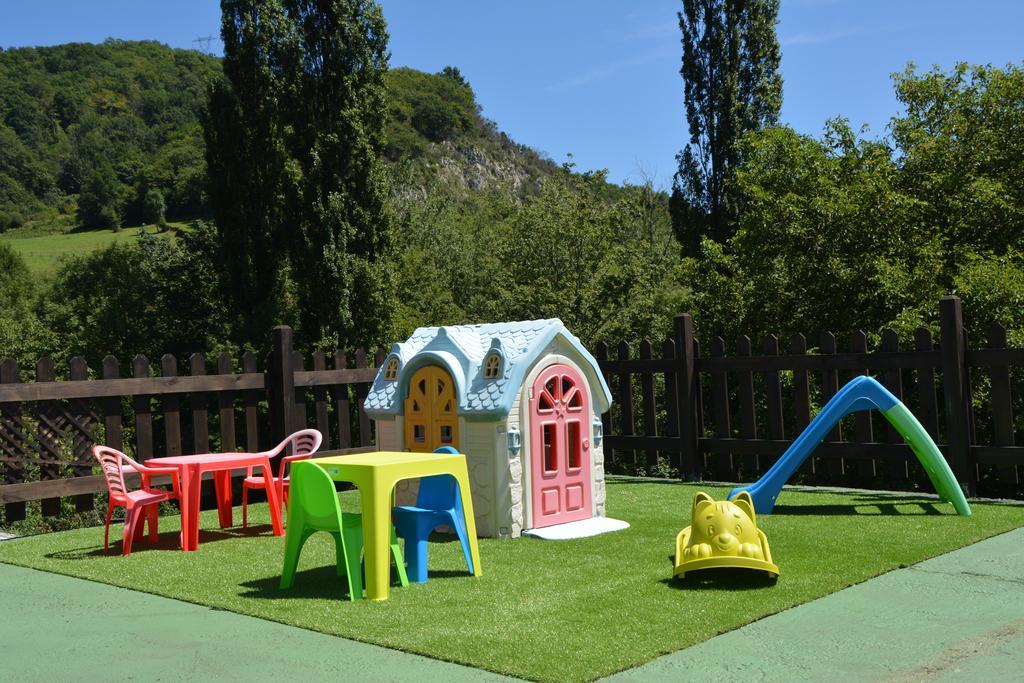 Apartamento Rurales Piedrafita *