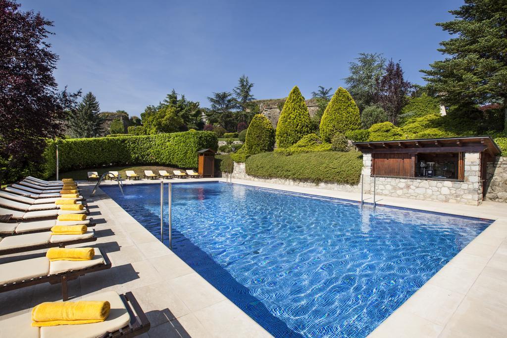 Hotel El Castell De Ciutat - Relais & Chateaux 4*