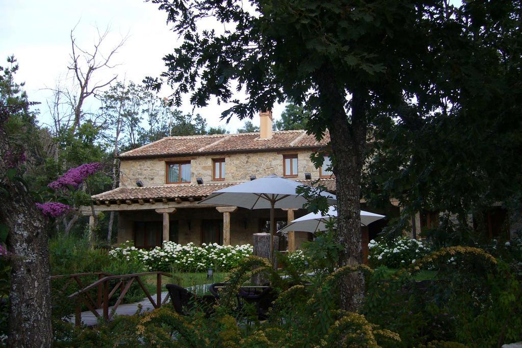 Fuenteplateada Country house *