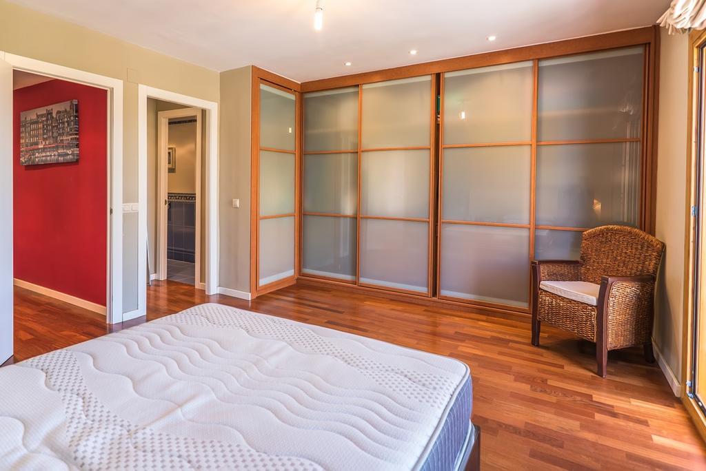 Near The With Magnificent Views Apartamento