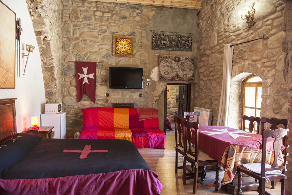 Castillo De De Moncayo Anon