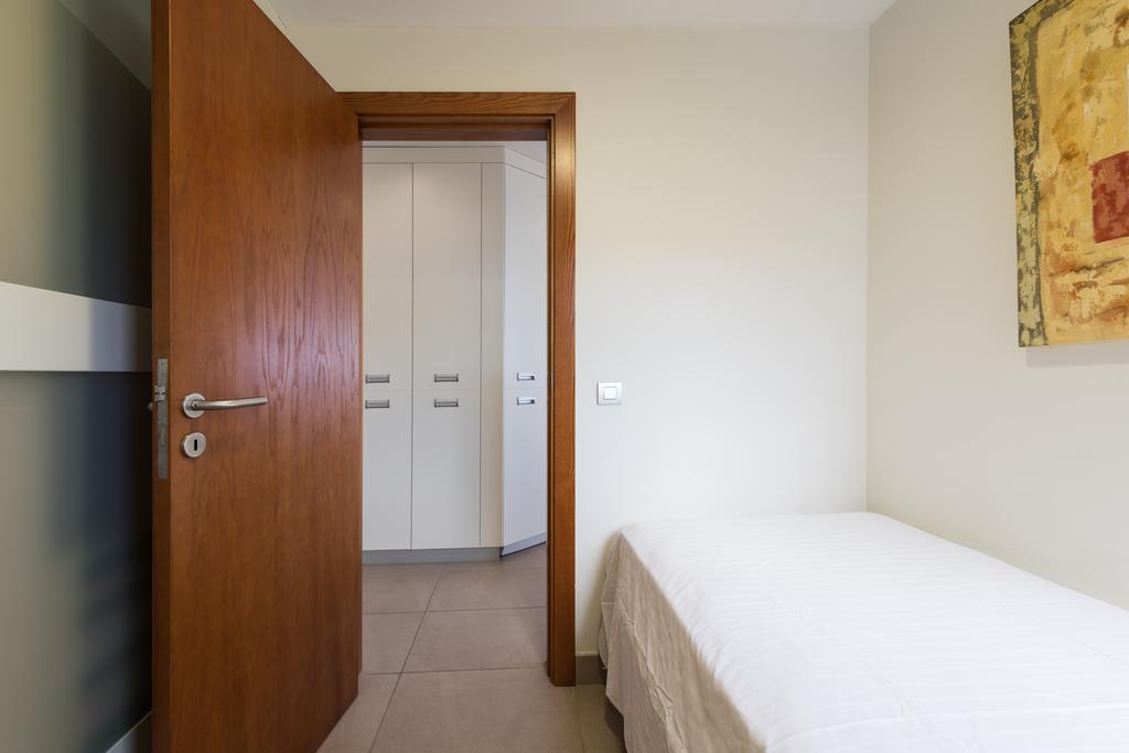 Living Las Canteras Homes - Beachfront Playa Grande Apartamento *