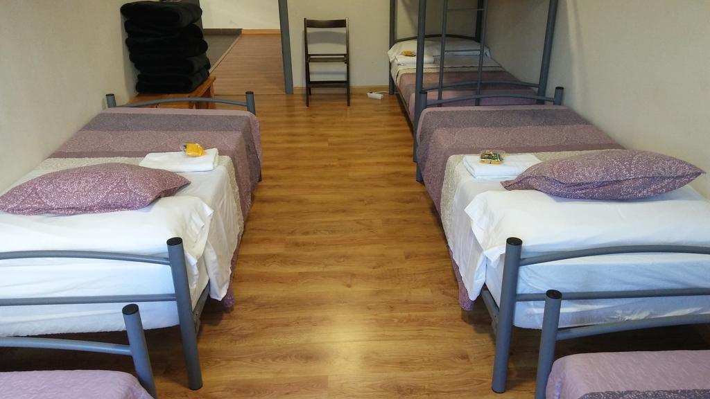 Alma Del Camino - Rooms&albergue Hostal