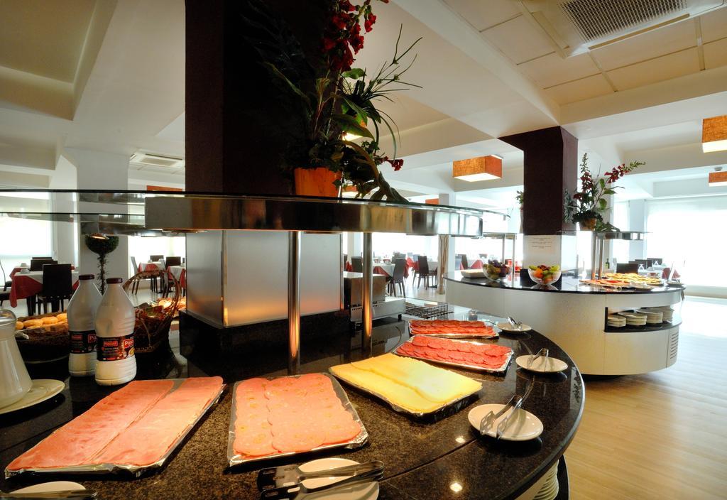 Hotel Evenia President