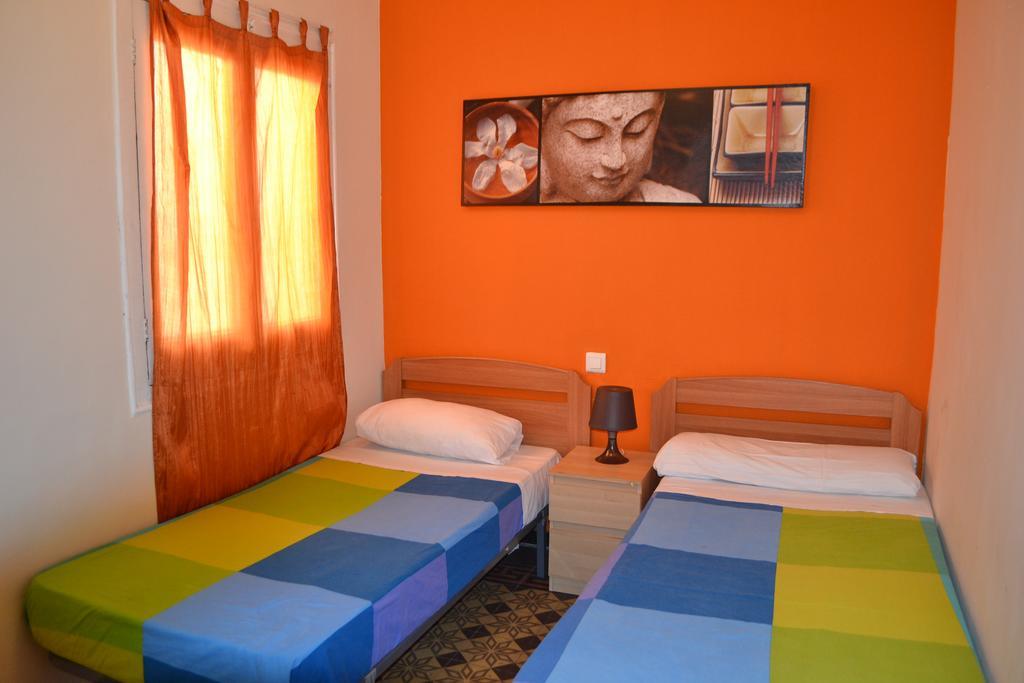 4 Fun Hostal