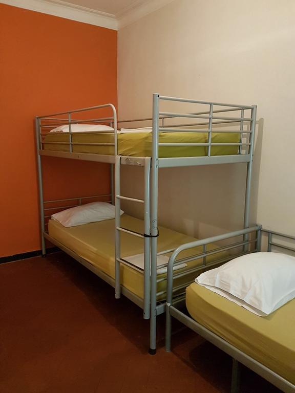 4 Fun Hostal Barcelona