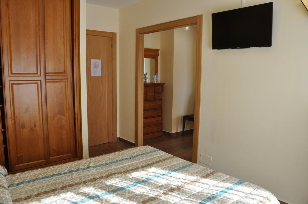 Hotel De Alba