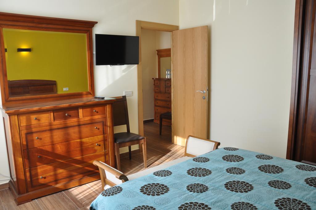 Hotel De Alba 3*