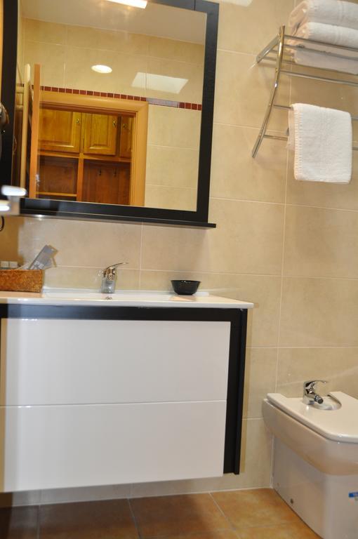 Hotel De Alba 3*