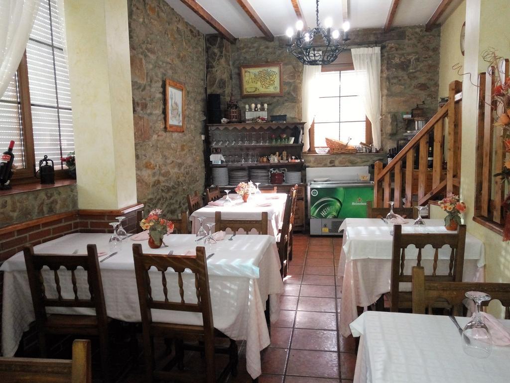 Country house Rural La Piedra Arija