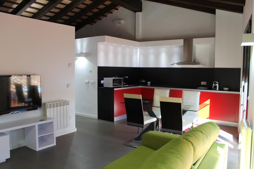 Apartment Y Habitacions Entre Volcans Olot