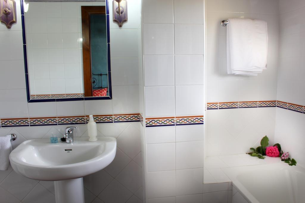 Dona Sancha Hotel 3*