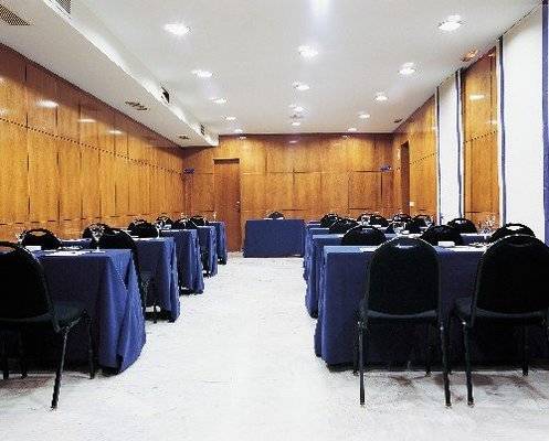 Nh Alonso Martinez Hotel 4*