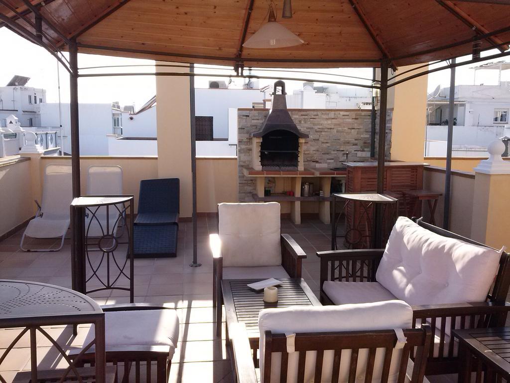 ático Con Piscina Privada En El Corazón De Nerja! Сasa de vacaciones Nerja