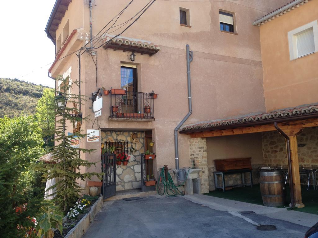 Rural Casa Parri Pensión Poveda de la Sierra