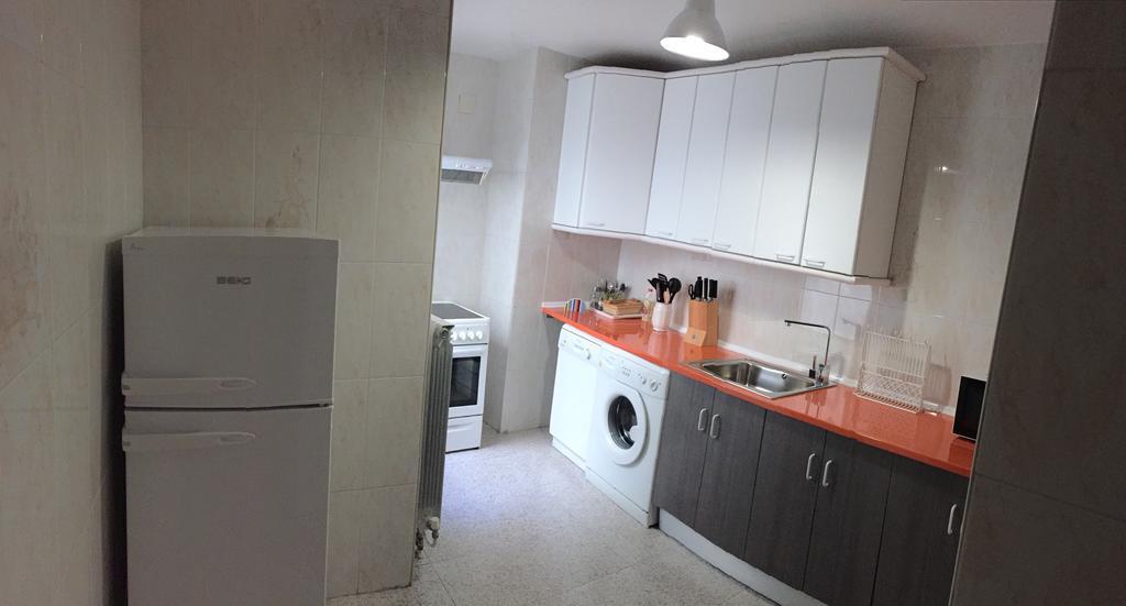 Apartment Vut Tomas Luis De Victoria *