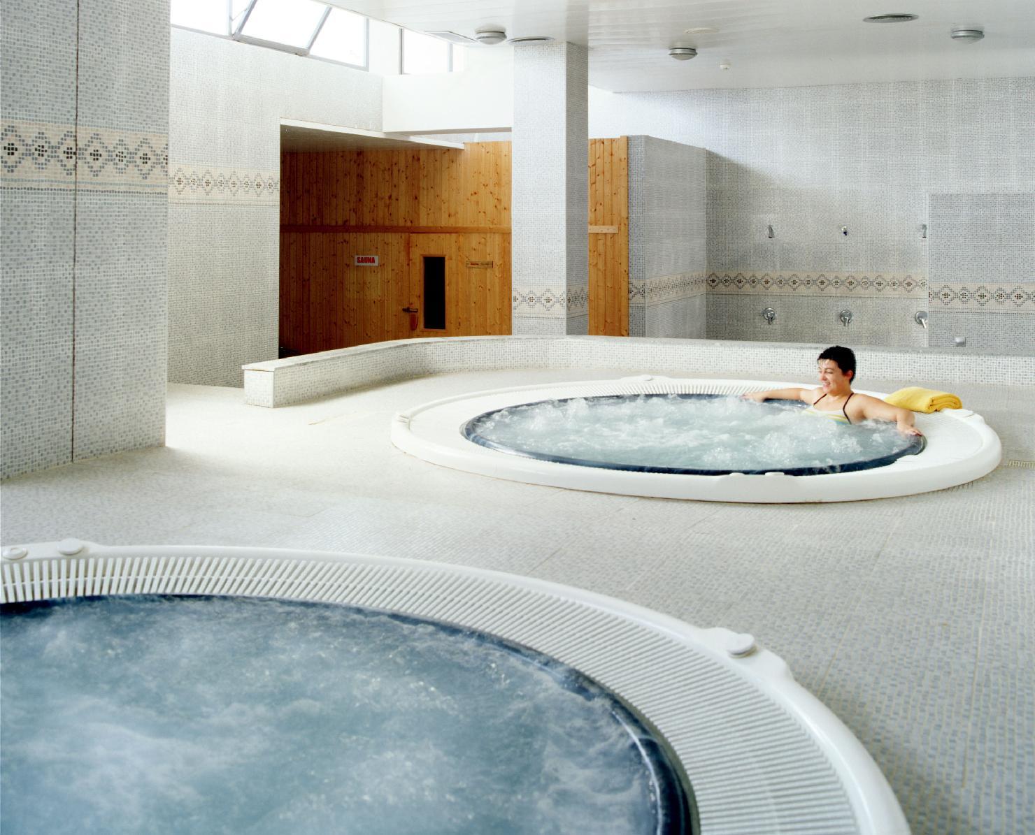 Apartahotel Advise Reina