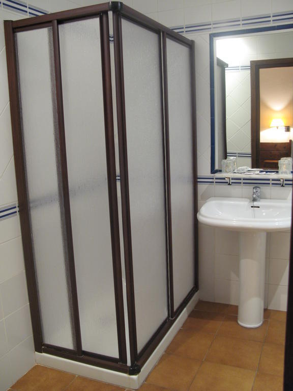 El Puerto Hotel 2*