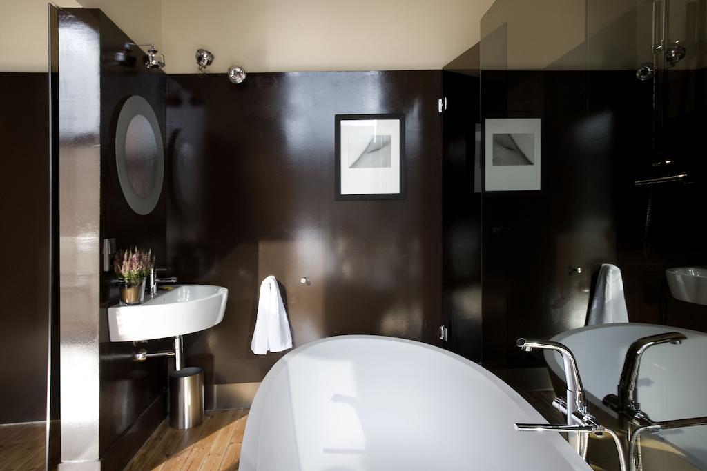 Clementina Hotel