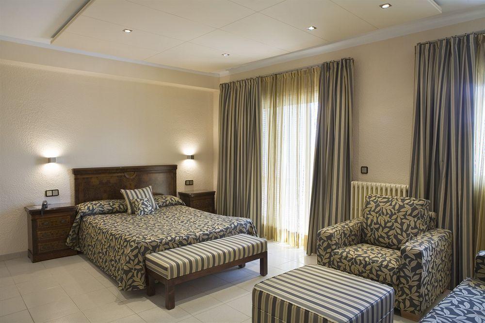 Hotel Rovira 3*