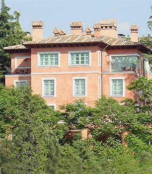 La Quinta De Cedros Madrid